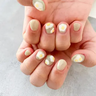 ネイル ゴテゴテ💙ワンホン リオナのネイルデザイン