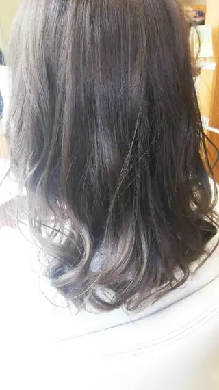 セミロング カラー 脇田 雄大のヘアスタイル