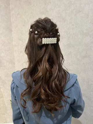 ロング Rio/ヘアセット/ ハイトーンカラーのヘアスタイル