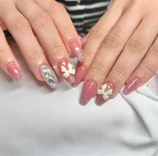 ネイル D‘OPALEサロン所属・さイ どうのネイルデザイン