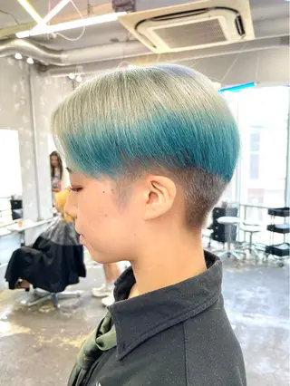 ショート カラー レイヤーカットとハイ トーン/HIROKIのヘアスタイル