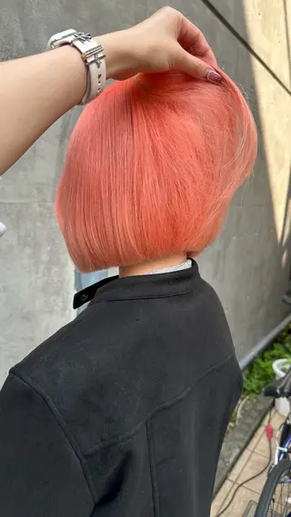 ショート カラー ハイトーンレイヤー 🦋🌷Shuriのヘアスタイル