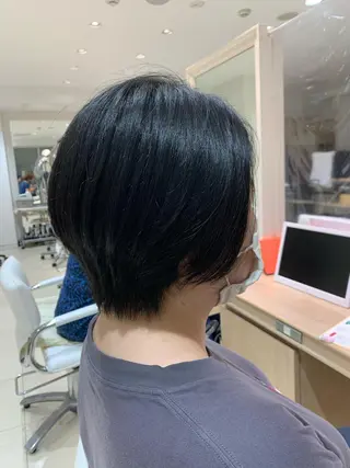ショート lore 金杉悠作のヘアスタイル