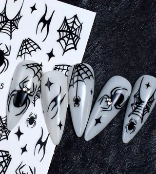 ネイル 清水 吹雪のネイルデザイン