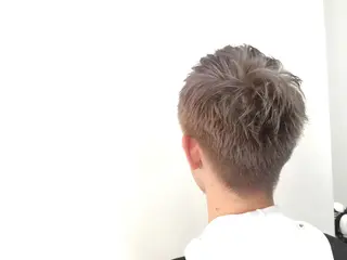 ショート カラー メンズ littohair所属・岡田 杏のエステ・リラクイメージ