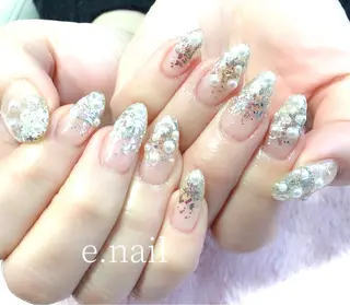 ネイル e.nail所属・和賀井 恵理のネイルデザイン