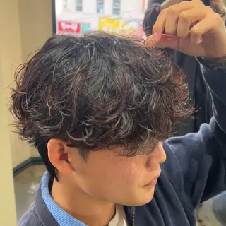 パーマ メンズ メンズパーマ眉毛 特化アユム🔥のヘアスタイル