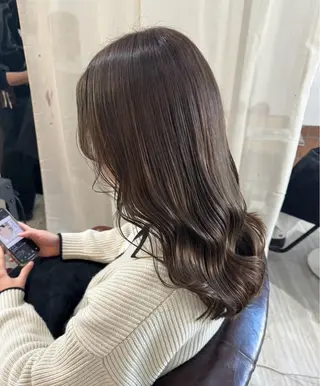 ロング 美髪✨艶髪✨髪質改善 カラー特化❣辻本悠心のヘアスタイル