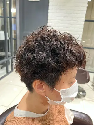 ショート パーマ glow所属・嶋田 遥奈のマツエク・マツパデザイン