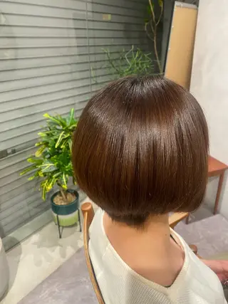 ショート 縮毛矯正・カラー🪮 下野成美のヘアスタイル
