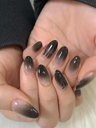 ネイル エクラNailサロン ミオのネイルデザイン