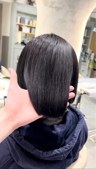 ショート カラー 宮嶋 蓮のヘアスタイル
