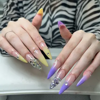 ネイル ヒェウ Nail Nambaのネイルデザイン