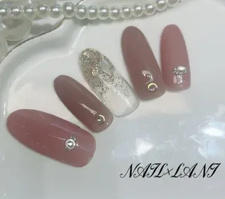 ネイル 松宮 理歩のネイルデザイン