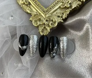 ネイル ネイルサロンAiri 長さ出し·シンプルのネイルデザイン