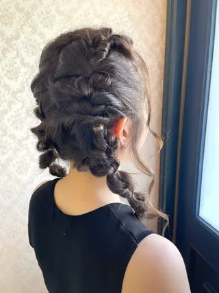 ヘアアレンジ ヒヨシ ルナのヘアスタイル