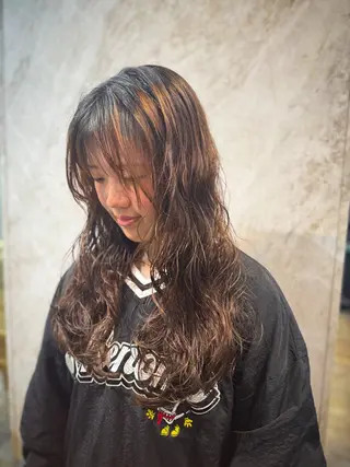 パーマ EMMA茅ヶ崎所属・レイヤーパーマ＊ NOBUのヘアスタイル