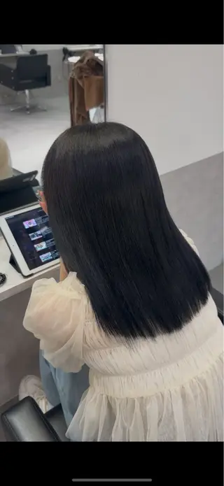 カラー ciera. アオイのヘアスタイル