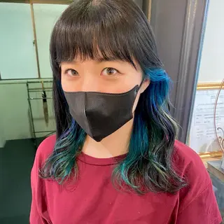 セミロング カラー 梅田ハイトーン チダ ヒナノのヘアスタイル