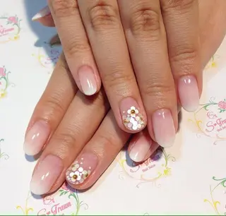 ネイル Nail Salon S-Traum所属・Nail Salon S-Traumのネイルデザイン