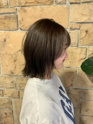ミディアム カラー TALO所属・似合わせレイヤーカ ット　ʚɞ riiのヘアスタイル