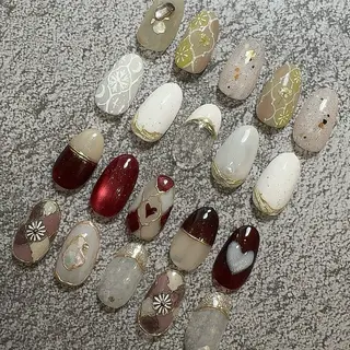 ネイル ソルネイルアンドアイラッシュ所属・山田 茉世のネイルデザイン