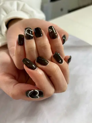 ネイル BURGUNDY mikaのネイルデザイン