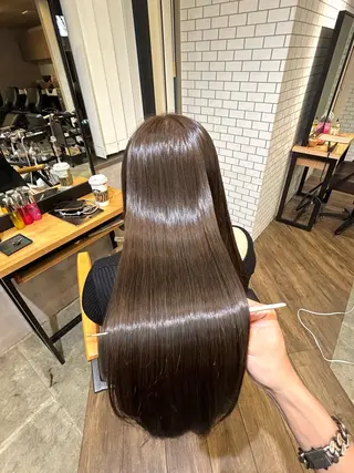 ロング BY Eight(バイエイト)所属・浅原大輝 /髪質改善の達人のヘアスタイル