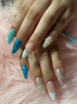 ネイル rukianail 新里のネイルデザイン