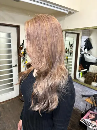 カラー 渡辺 健太のヘアスタイル