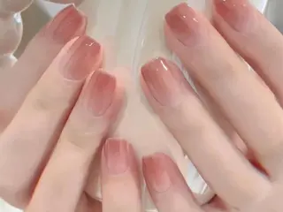 ネイル 美雪エステサロン所属・美雪 エステのネイルデザイン