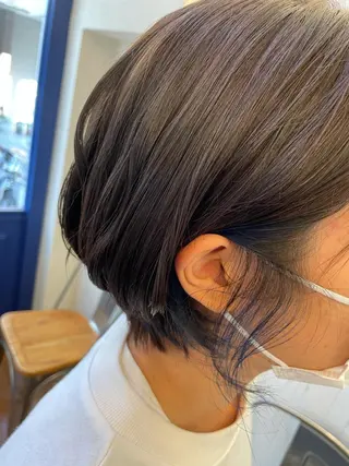 ショート カラー march merryのヘアスタイル