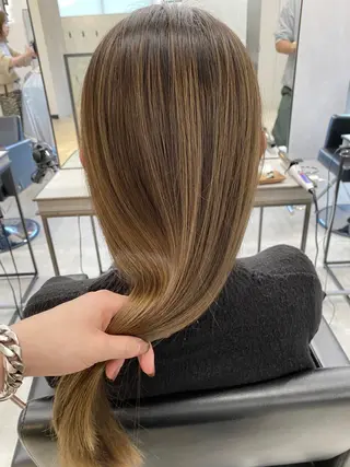 ロング カラー 【代表】高山 一真のヘアスタイル