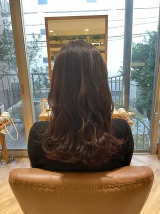 ロング カラー 佐川 友里のヘアスタイル