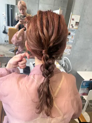 ロング カコ/レイヤーカット ヘアアレンジのヘアスタイル