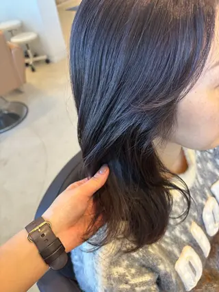 ミディアム 🎀調布仙川透明感オ リーブカラー干莉🎀のヘアスタイル