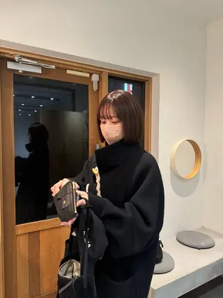 ミディアム カラー hina 🛋️ブリーチカラーのヘアスタイル