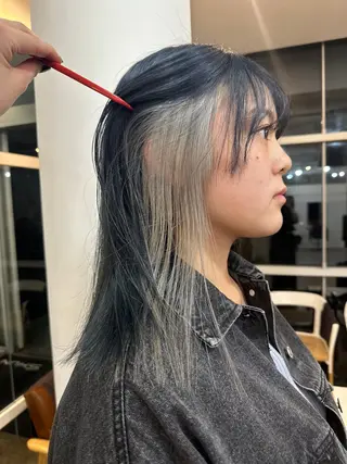 セミロング カラー 磯　亜由香 🌷ブリーチのヘアスタイル