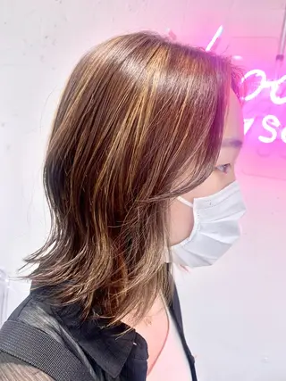 ショート カラー 新宿/韓国レイヤー/ 顔周りカット松本美晴のヘアスタイル