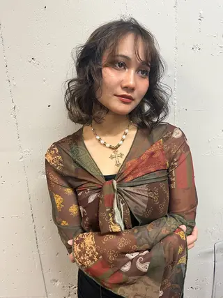 カラー ヘアアレンジ ロングレイヤー ¥0🎀MEIのヘアスタイル