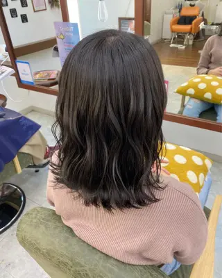 ミディアム Number CHIHIROのヘアスタイル