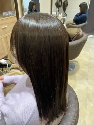 ロング カラー 緑川 佳薫のヘアスタイル