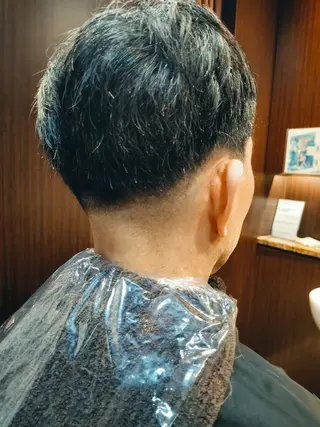 ショート 💈【理容室】神田駅 1分‼️福井レオナのヘアスタイル