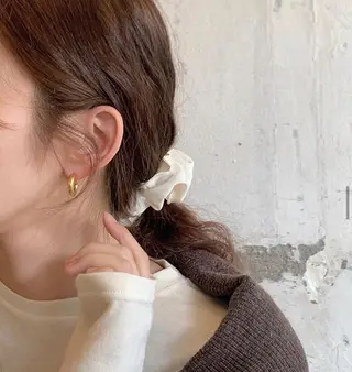 ロング CITY louwe 脇坂彩音のヘアスタイル