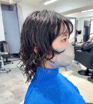 ミディアム パーマ ボブ・顔まわり 💎愛唯(めい)のヘアスタイル