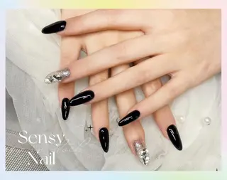 ネイル Sensy ネイル スタジオのネイルデザイン