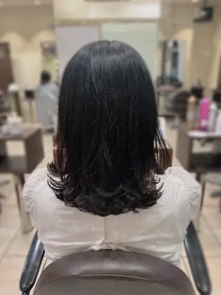ミディアム ユウナ /難波/ 推し活美容師のヘアスタイル