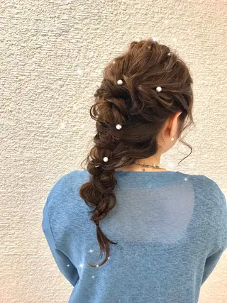 セミロング ヘアアレンジ 高橋恵🌈生え癖改善 ウルフ/レイヤーのヘアスタイル