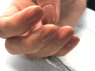 ネイル NailandEye Lucaの眉毛・アイブロウイメージ