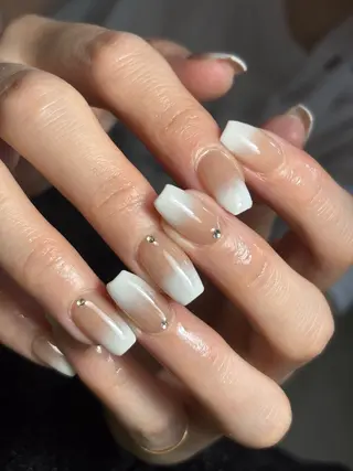 ネイル ✴︎ Delightのネイルデザイン